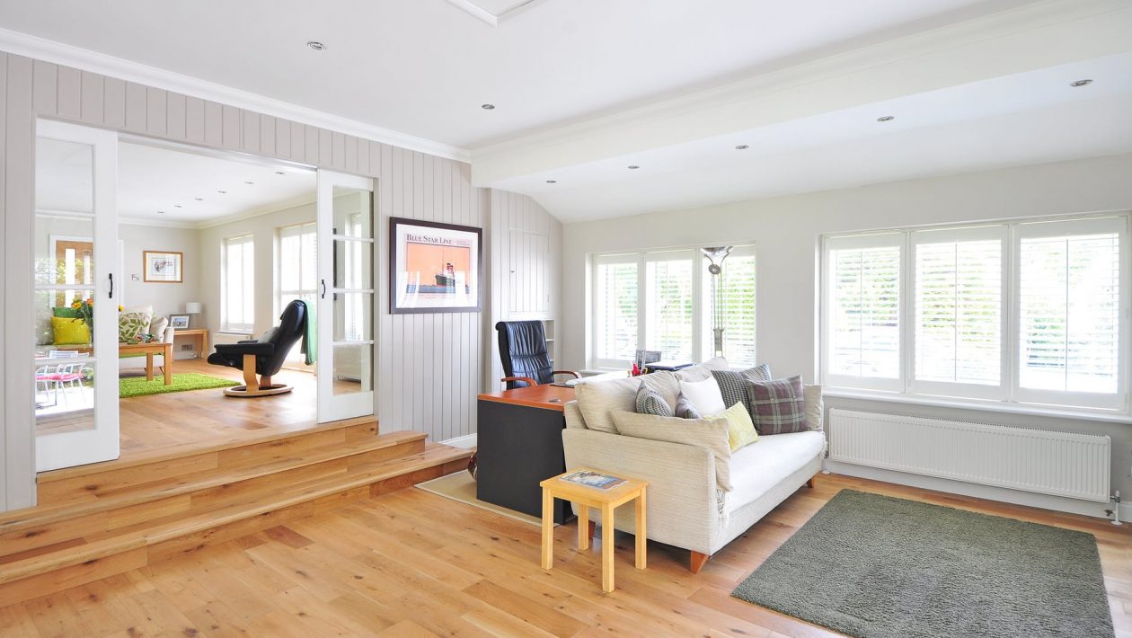 How To Keep Your Hardwood Floor Its Best During The Sunny Season?